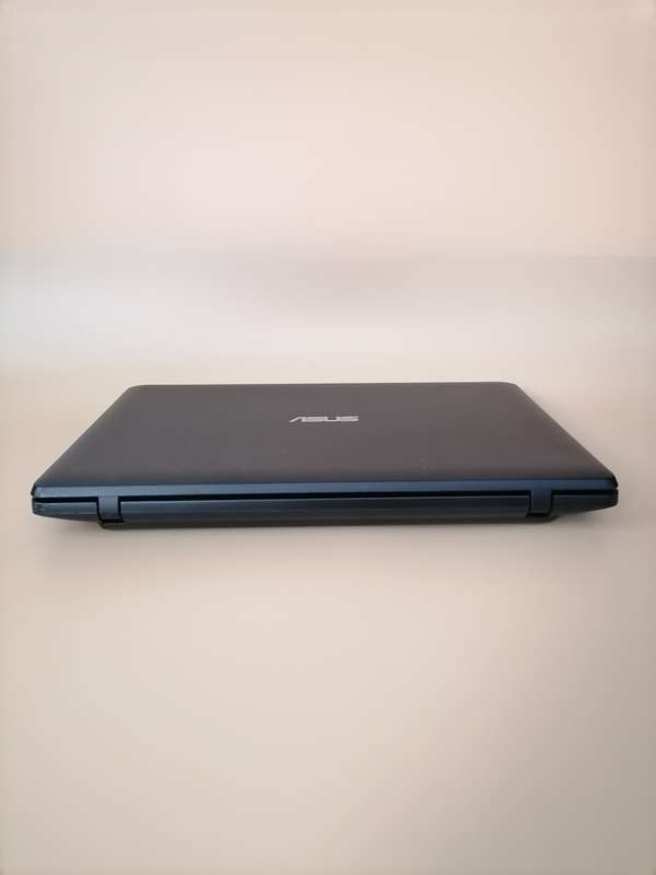 ASUS F200M (Intel Celeron, 500GB HDD & 2GB RAM) 11.6 Inch Laptop
