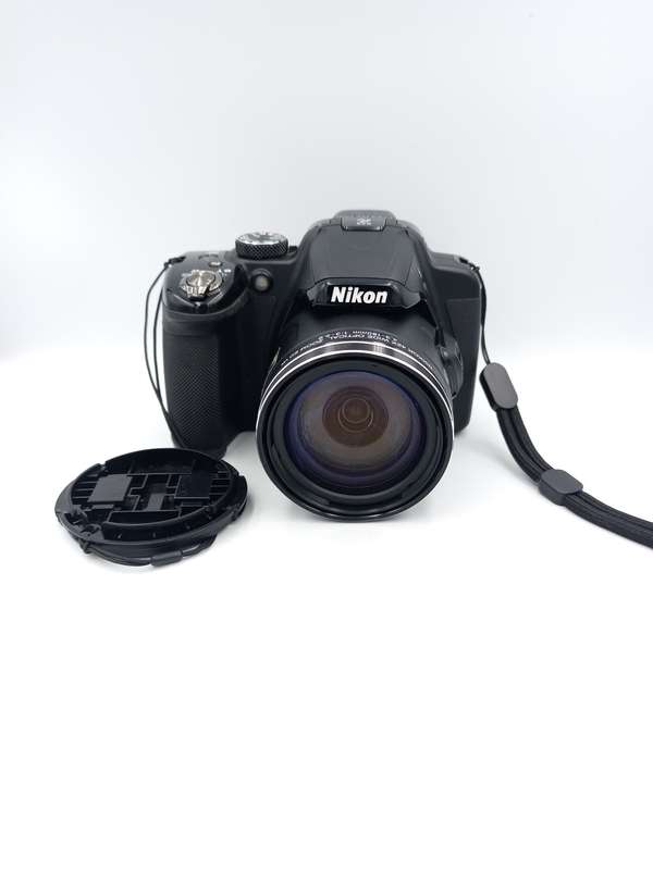 Nikon COOLPIX P520 18.1 MP CMOS Digital Camera with 42x Zoom Lens and Full HD 1080p Video (Black)