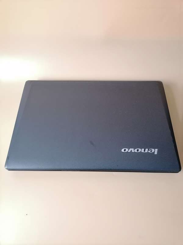 Lenovo G560 (Intel Core i3, 128GB SSD, 4GB RAM) 15.6 Inch Laptop