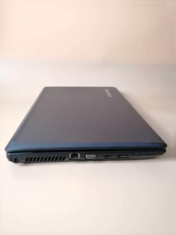 Lenovo G560 (Intel Core i3, 128GB SSD, 4GB RAM) 15.6 Inch Laptop