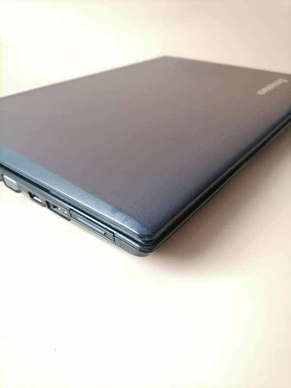 Lenovo G560 (Intel Core i3, 128GB SSD, 4GB RAM) 15.6 Inch Laptop
