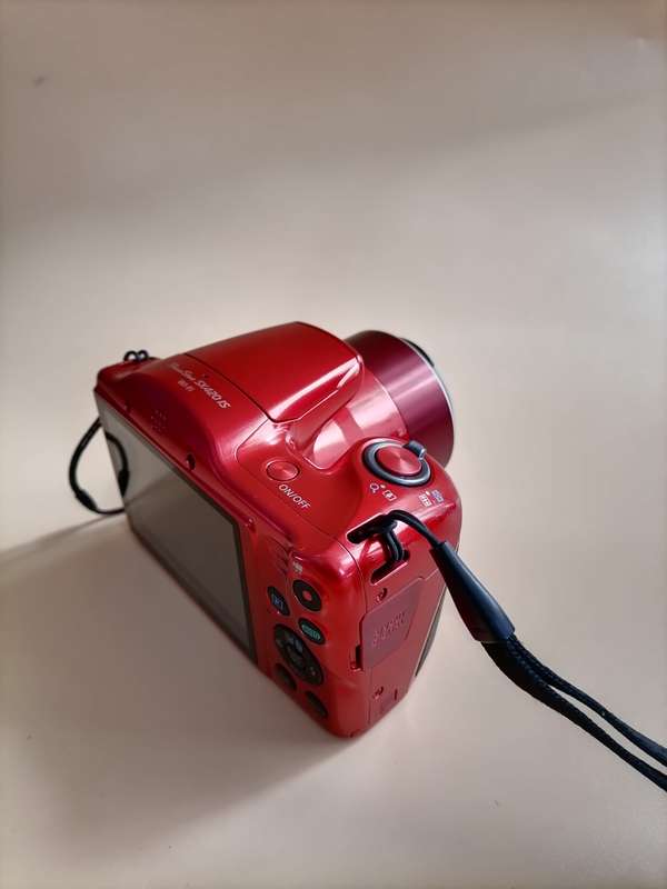 Canon PowerShot SX420 IS | 20.0 MP | 720p HD Videos | WiFi - Ultra Zoom Digital Camera (Red)