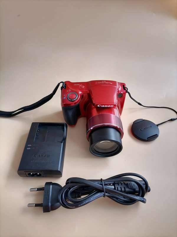 Canon PowerShot SX420 IS | 20.0 MP | 720p HD Videos | WiFi - Ultra Zoom Digital Camera (Red)
