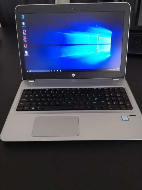 *MONSTER* *LIKE NEW**i7 7500U - HP PROBOOK 450 G4 - NVIDIA GEFORCE - 8gb RAM -1tb HDD- LONG WARRANTY