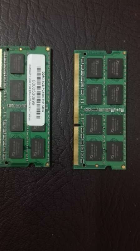 *SALE*LIKE NEW* 8GB DDR3 LAPTOP RAM 1600MHZ