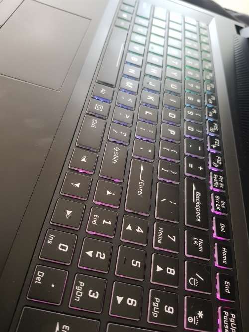 GIGABYTE SABRE 17G V8 i7 8TH GEN HEXA-CORE WITH 4GB GTX 1050 GRAPHICS