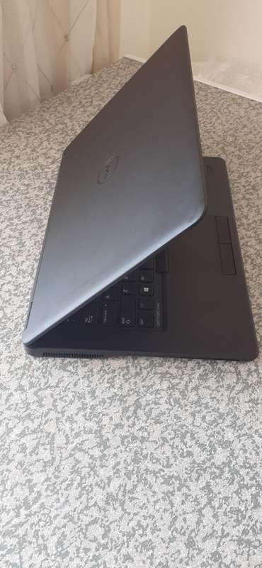 *BUSINESS SPEC* DELL LATITUDE E7450 *i5-5300U* *FULL HD DISPLAY**EXCELLENT CONDITION**SSD HARD DRIVE