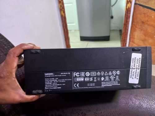 Lenovo V530s i3 9100, Samsung EVO 860 250gig ssd, 8gig ram, hdmi/vga/dp