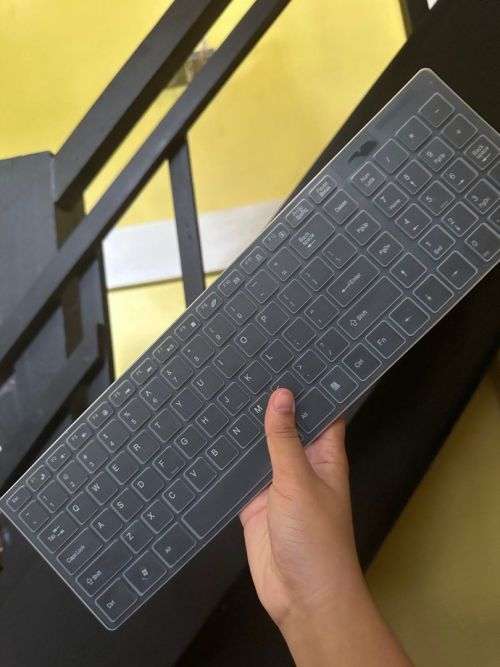 K-06 Ultra thin White Wireless Keyboard and mouse with clear rubber dust, dirt cover