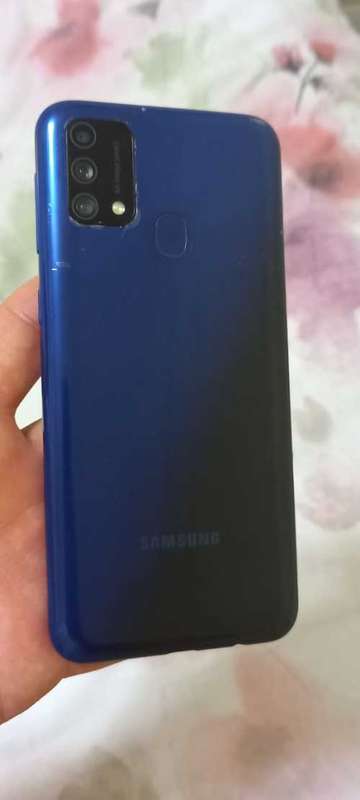 SAMSUNG F41 DUAL SIM 6GB RAM 128GB STORAGE *PLEASE READ*