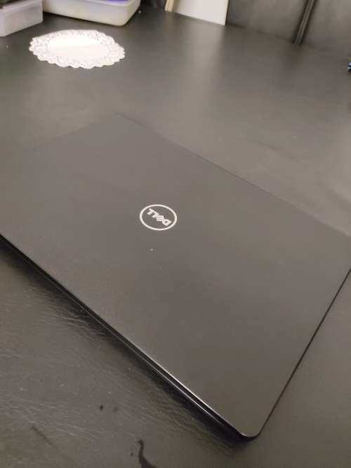 Dell Vostro 15 3000 i5 7th GEN  *Please READ*