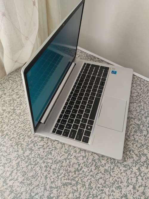 LATEST 11TH GEN i5 - HP PROBOOK 450 G8 - LIKE NEW - 35 MONTHS HP WARRANTY REMAINING
