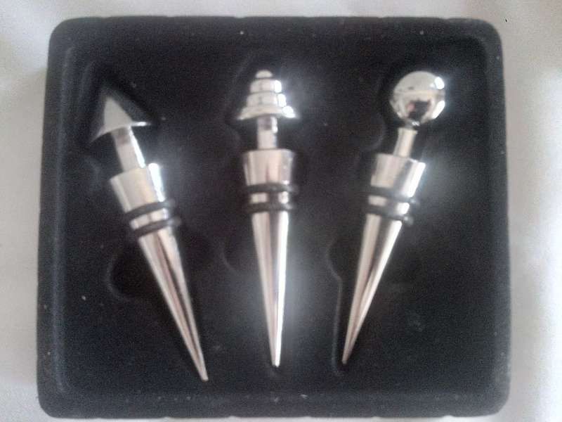 Stainless Wine Stopper Set