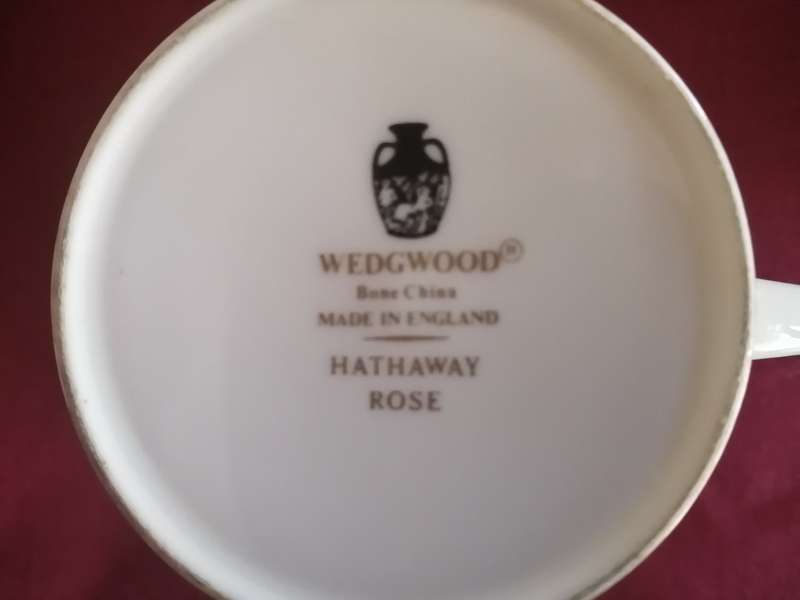 Vintage Wedgwood Bone China Dinner Service `Hathaway Rose` Pattern