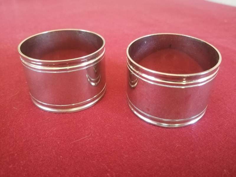Vintage pair of Silver Plated Napkin Rings