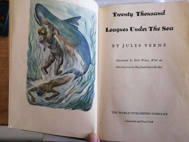 1946 Colour Illustrated Edition of Twenty Thousand Leagues Under the Sea by Jules Verne