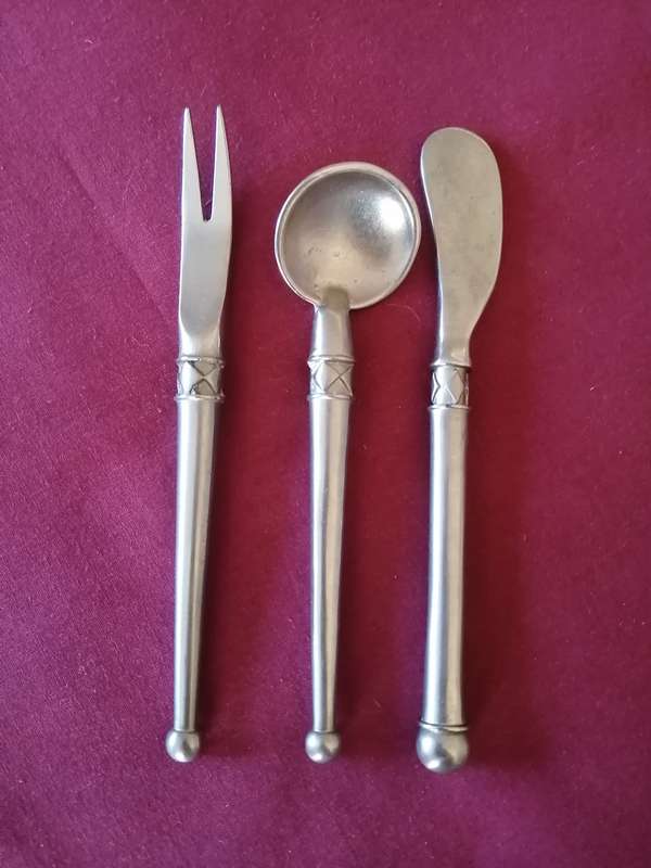 Set of Stainless Steel Display Cutlery