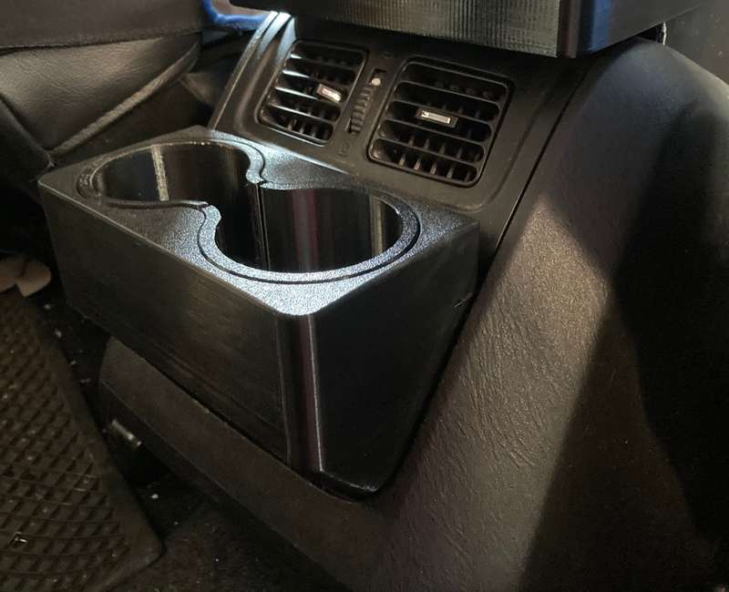 Mahindra centre console cup/holders