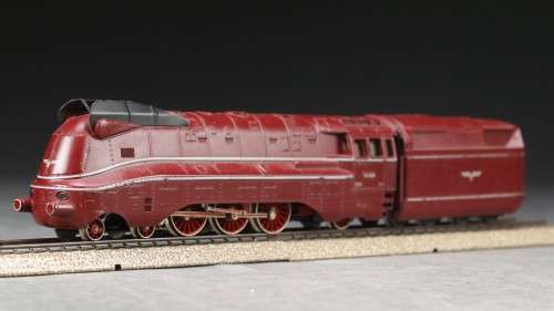 MARKLIN MODEL TRAIN