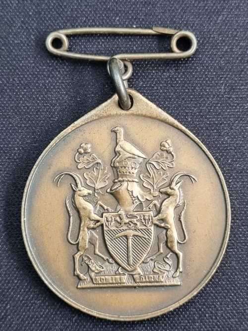 RHODESIAN WWII PEACE MEDALLION