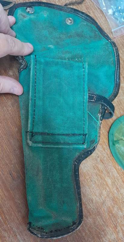 KOEVOET/32 BATTALION HOLSTER