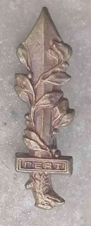 ITALIAN GLADIUS SWORD `FERT` CITATION CLASP FOR MEDAL