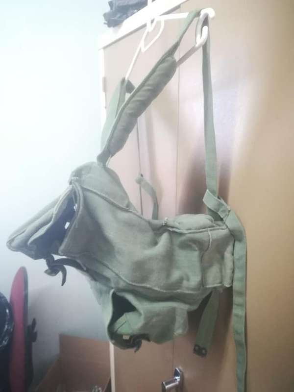 BRITISH ARMY (RHODESIAN?) RADIO BAG