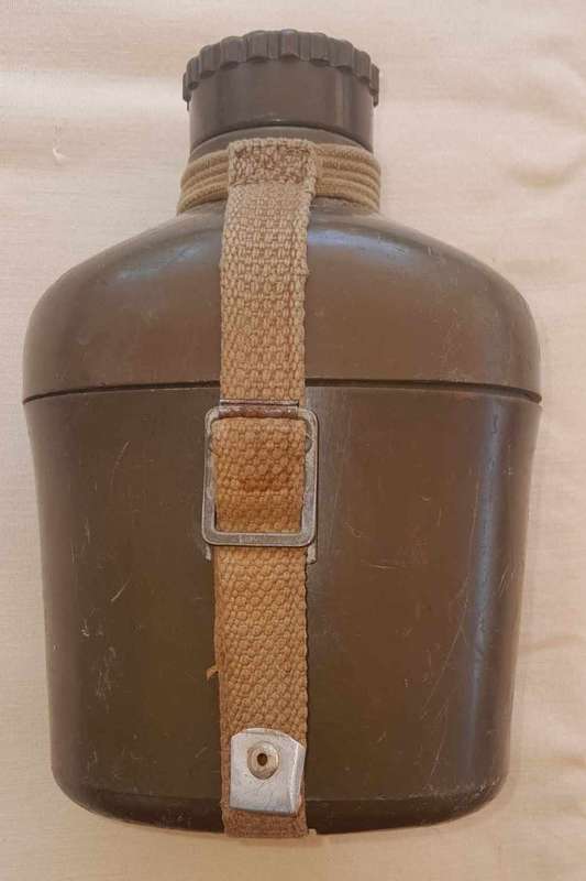 SA/RHODESIAN ARMY WATER BOTTLE