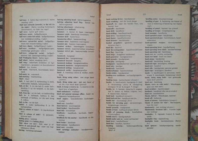 SA ARMY  WEERMAGSWOORDEBOEK **Vintage**