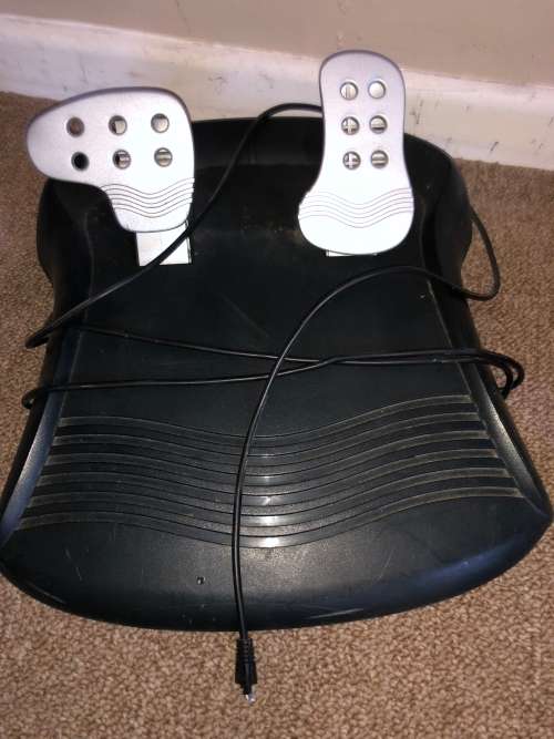Steering wheel with Pedals (Sold as is. Please read.)