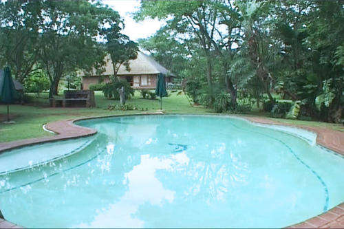 FALCON GLEN COUNTRY ESTATE 6-10 DEC FOR 4 PEOPLE IN MPUMALANGA