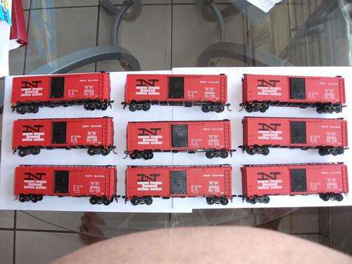 Athearn 9 X New Haven Box Cars (Unboxed) HO