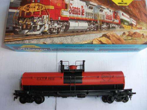 Athearn 1 X GATX Chemical Tanker (Boxed) HO