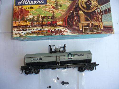 Athearn - Staley Chemical Tanker