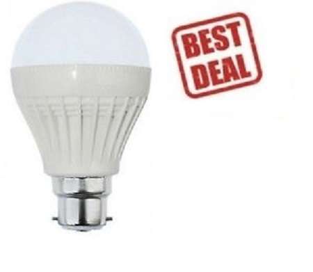 LED Light Bulbs: 7W 220V B22 Light Bulb Warm White. Collections are allowed.