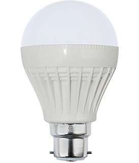 LED LIGHT BULBS: 7W 220V BAYONET CAP B22 WARM WHITE. Collections are allowed.
