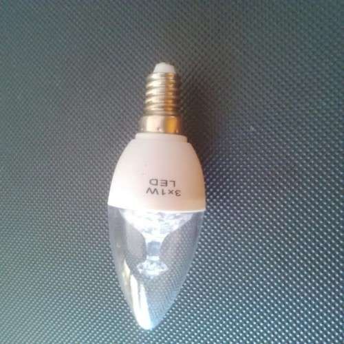 LED CANDLE LIGHT BULBS: 3W 220V E14 COOL WHITE. Collections are allowed.