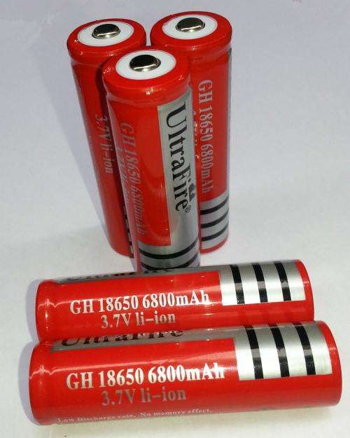 RECHARGEABLE 6800mAH 18650 BATTERIES. Brand New. Collections are allowed.