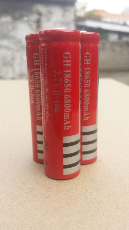 RECHARGEABLE 6800mAH 18650 BATTERIES. Brand New. Collections are allowed.