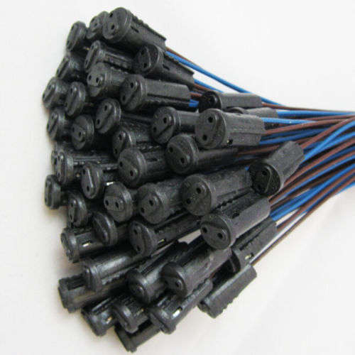 G4 Base Holder Wire Adapter LED Halogen Socket Connector. Collections are allowed.