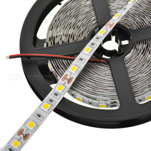 Warm White LED Strip Light 12V SMD5050 300 Diodes 5 Metres Dustproof Waterproof. Collections allowed