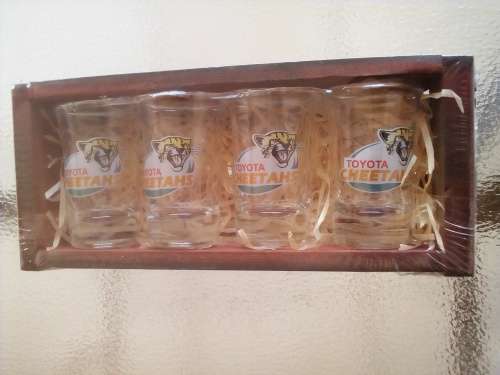 CHEETAHS RUGBY DOUBLE SHOOTER GLASSES GIFT SET. Collections are allowed.