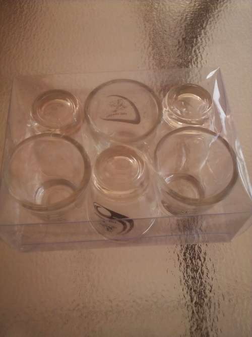 SHARKS RUGBY 6-SHOOTER GLASSES GIFT PACK. Collections are allowed.