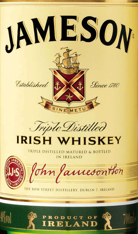 Jameson Premium Irish Whiskey Box Clock. Brand New Product. Collections are allowed.