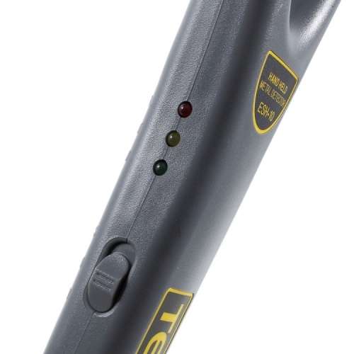 Hand Held Portable Metal Detector Device. 9V Battery Powered. Collections Are Allowed.