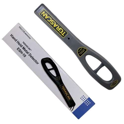 Hand Held Portable Metal Detector Device. 9V Battery Powered. Collections Are Allowed.