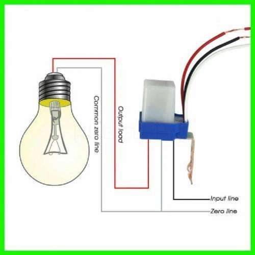 Day Night Sensor / Switch / Detector 220Volts 10A. Day Night Auto Control Unit. Collections Allowed.