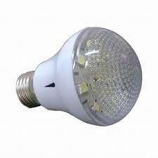 LED Light Bulbs. Clear Cover 220V E27(Screw Cap) and B22(Bayonet Cap). Collections are allowed.