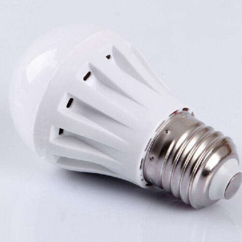3W LED 12V E27 LIGHT BULB..... This is a 12Volts product. Collections are allowed.