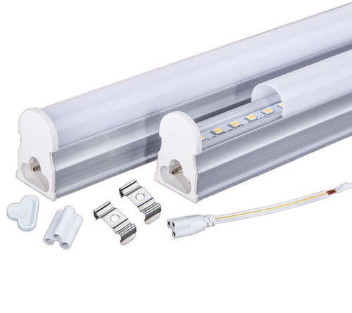 LED Integrated T5/T8 Tube Lights 5FT 1500mm Complete with Bracket and Fittings. Collections Allowed.